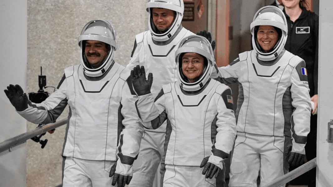 NASA welcomes four new astronauts to ISS after previous crew returns for safety check