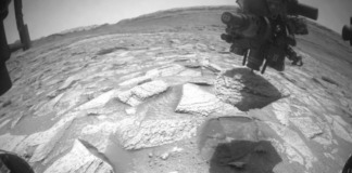 Curiosity rover resumes its Mars mission after a rare mechanical jam in Gale Crater Curiosity rover resumes its Mars mission after a rare mechanical jam in Gale Crater